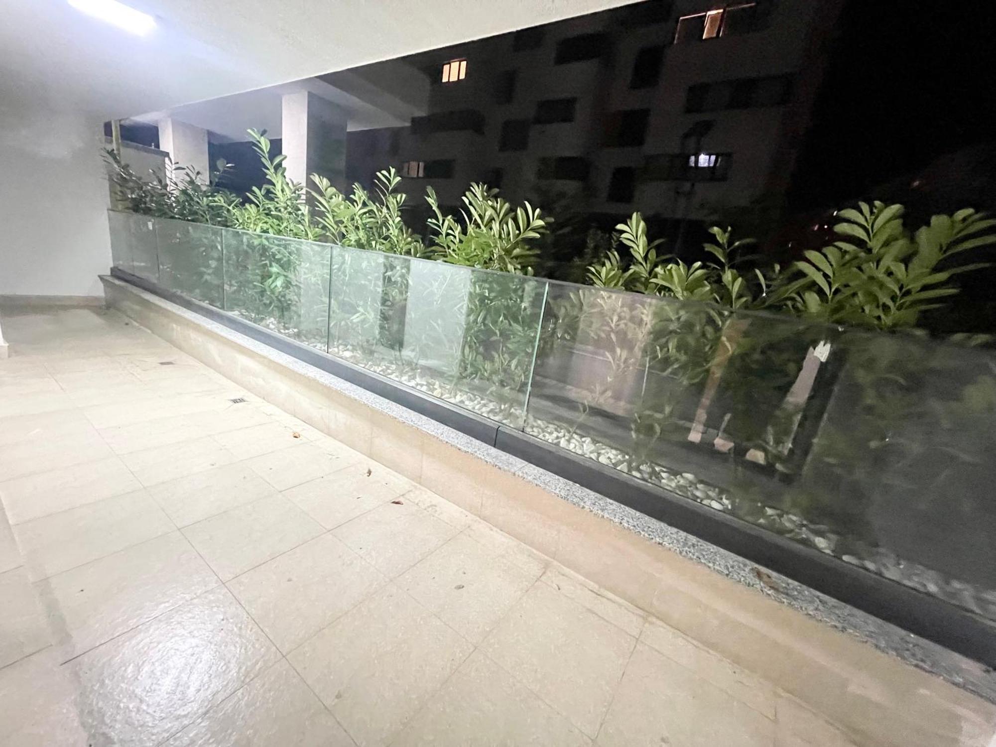 Central Adress Dd20 Bükreş Dış mekan fotoğraf